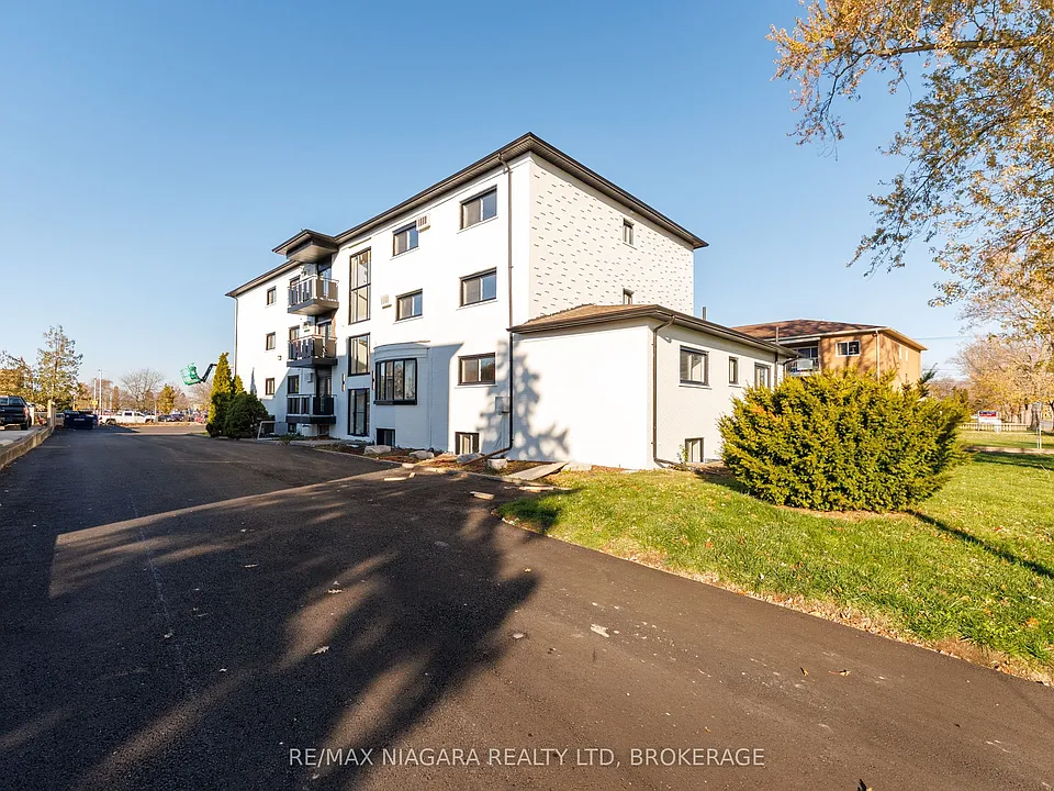 141 Plymouth Rd #12