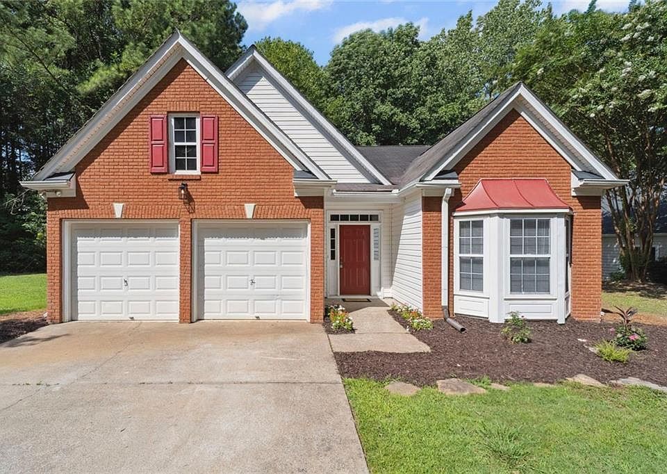 1st image of 109 Weatherstone Dr