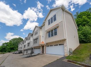 108 Claremont Ct, Morgantown, WV 26501