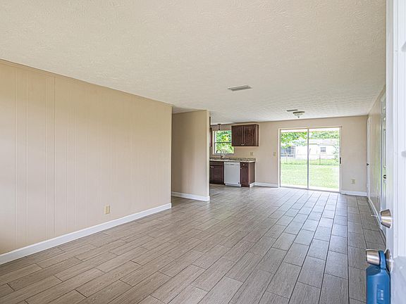 2nd image of 10719 S Indies Dr