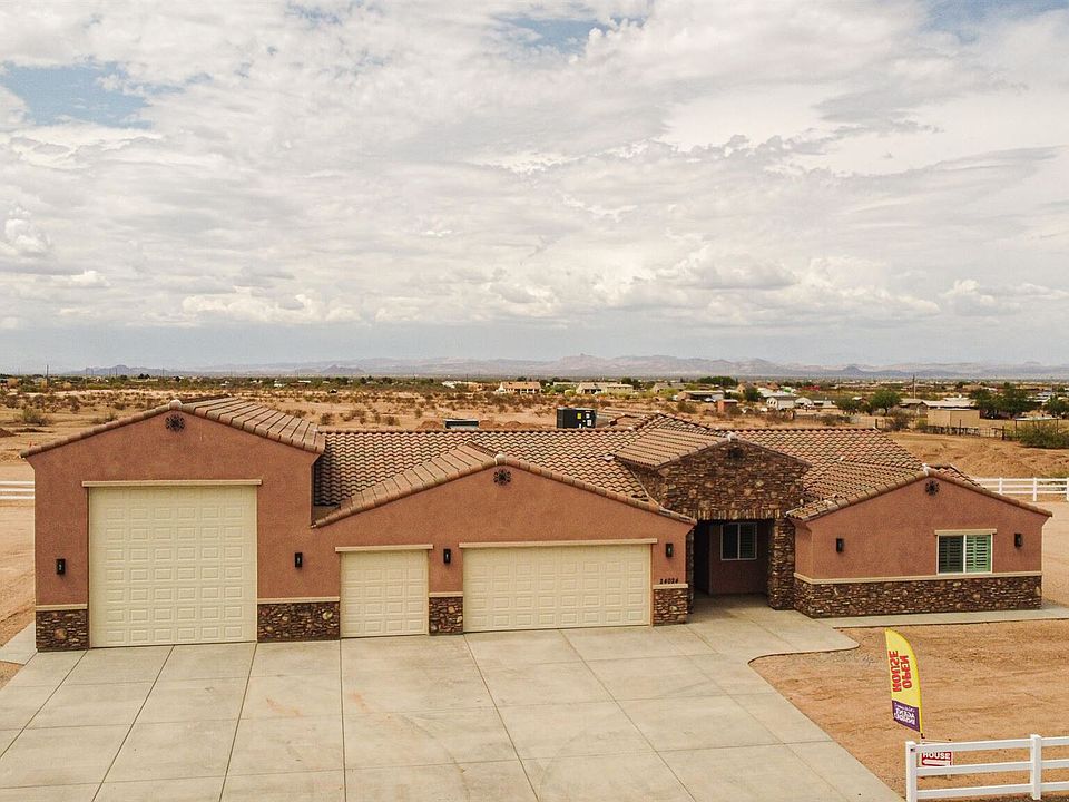 1st image of 24024 W Cavedale Dr