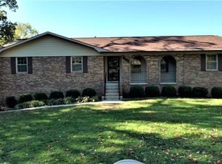4424 Woodhaven Dr, Morristown, TN 37813