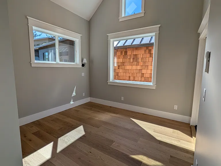 3957 W Barrett Ln — Photo 14