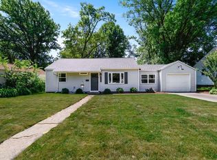 1004 Chicago St, Valparaiso, IN 46383