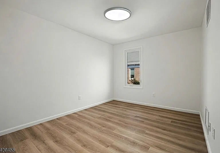 52 E Blackwell St #C — Photo 19