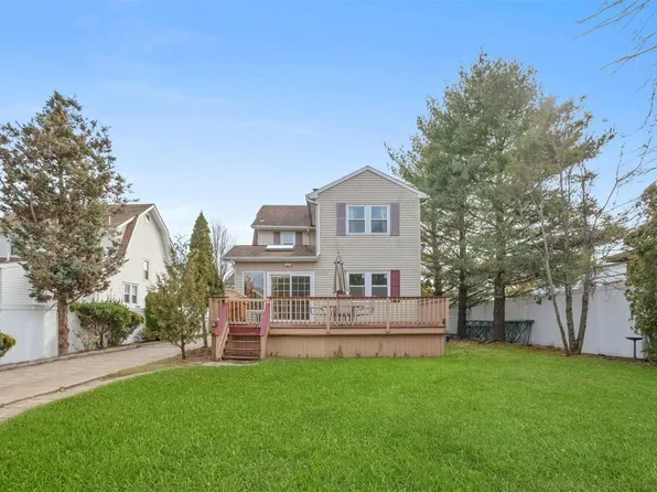 108 Chapman Avenue, Bellmore, NY 11710