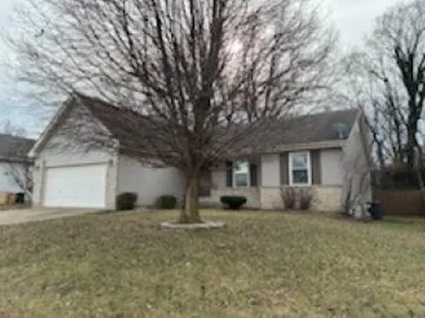 1729 Forest Trace Dr, O'Fallon, MO 63368