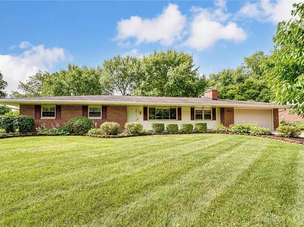 3133 Suburban Dr, Dayton, OH 45432