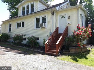 499 W County Line Rd, Hatboro, PA 19040