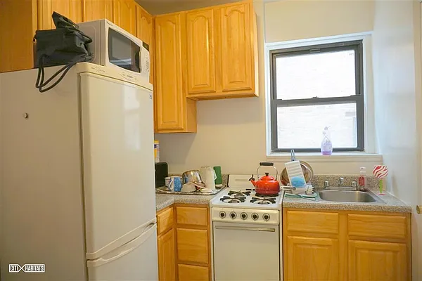 Rented by Citi Habitats | media 7