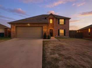9520 Chiefton Way, Fort Worth, TX 76244
