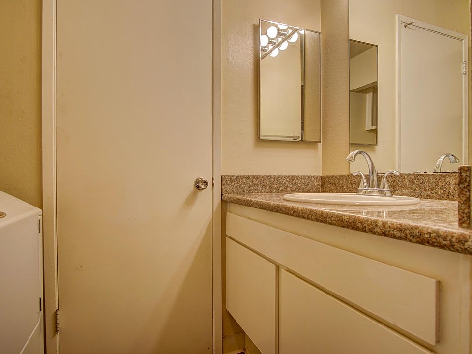 1st image of 505 Cedargate Ln