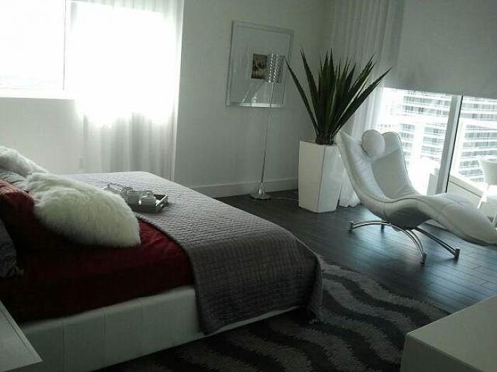 1st image of 253 NE 2nd St APT 4708