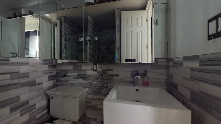 Rented by Bond New York | media 12