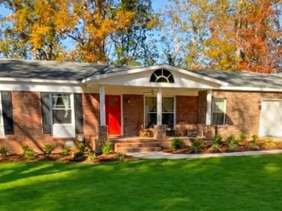 113 Susan Ave