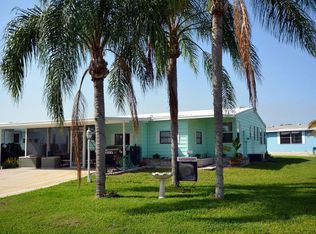 8003 Lake View Dr S, Ellenton, FL 34222