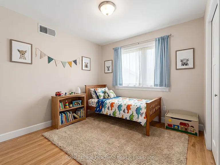 15 Cassidy St #6 — Photo 7
