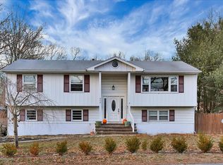 864 Bethel Church Rd, Jackson, NJ 08527