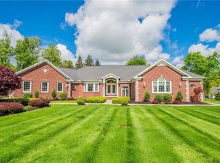 427 Diana Ct, Highland Heights, OH 44143