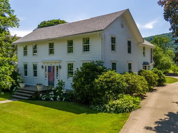 632 S Main St, Athens, PA 18810