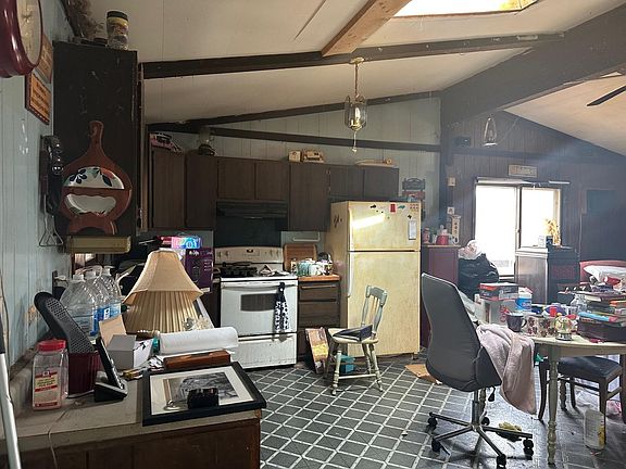5th image of 4505 Silver Birch Trail Way