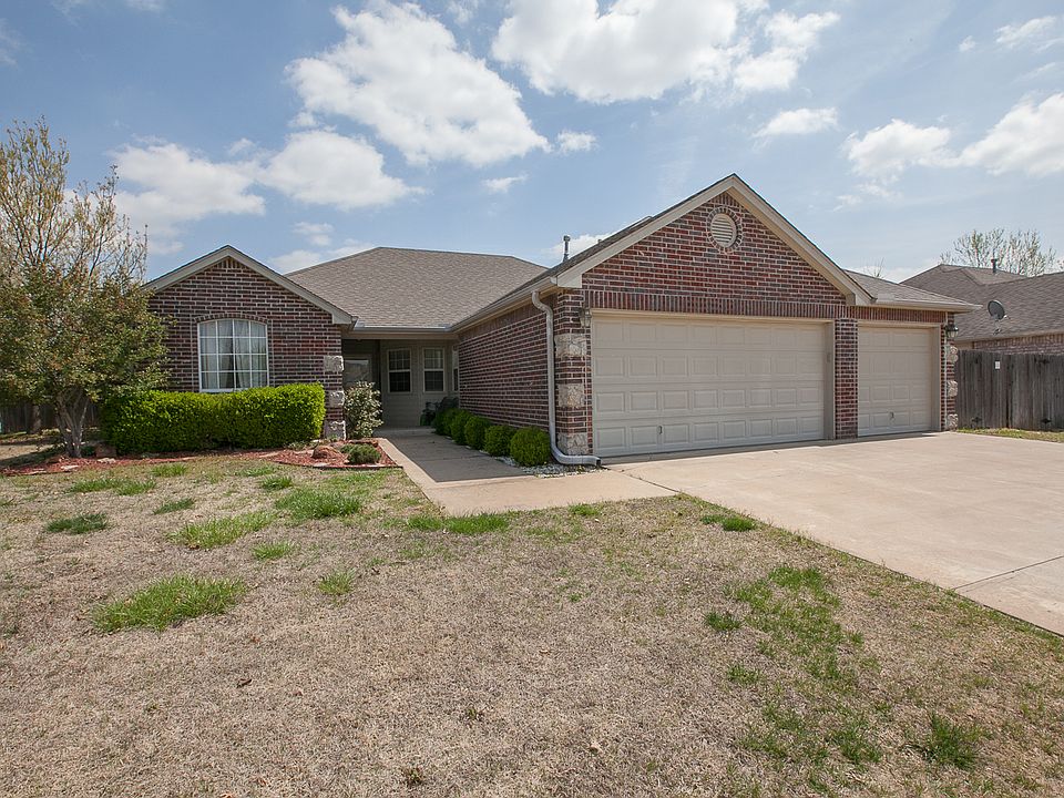 Partial Brick & Stone Ranch Style Home