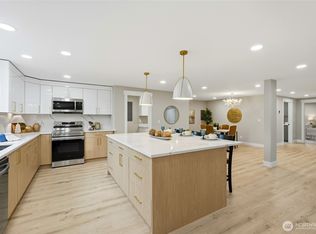 130 203rd Place SW, Lynnwood, WA 98036