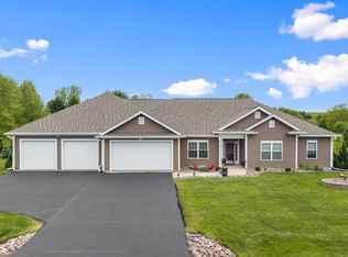 3281 Burke Rd, Sun Prairie, WI 53590