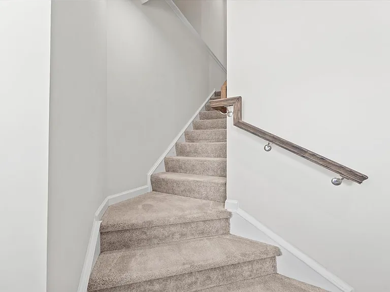 120 Bicameral Ln — Photo 14