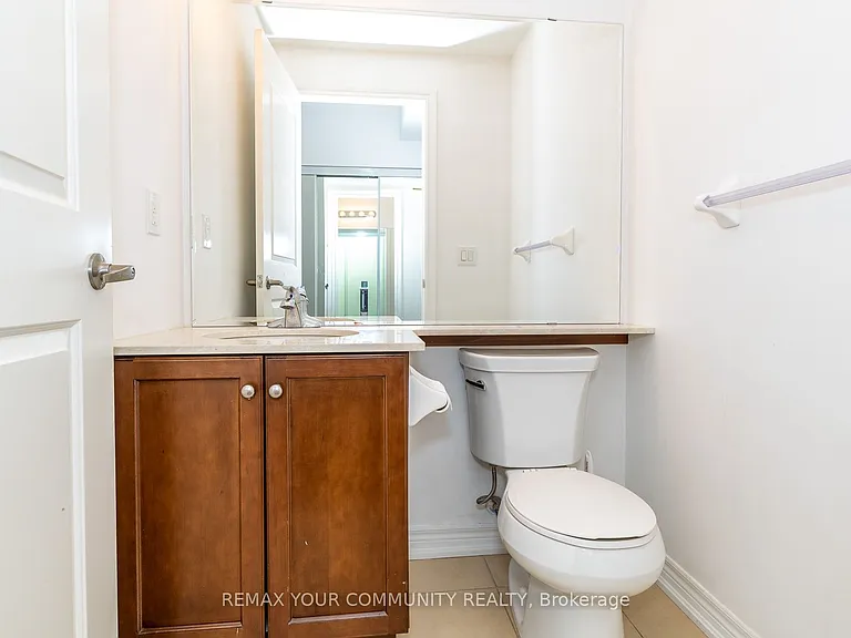 9245 Jane St #514 — Photo 39