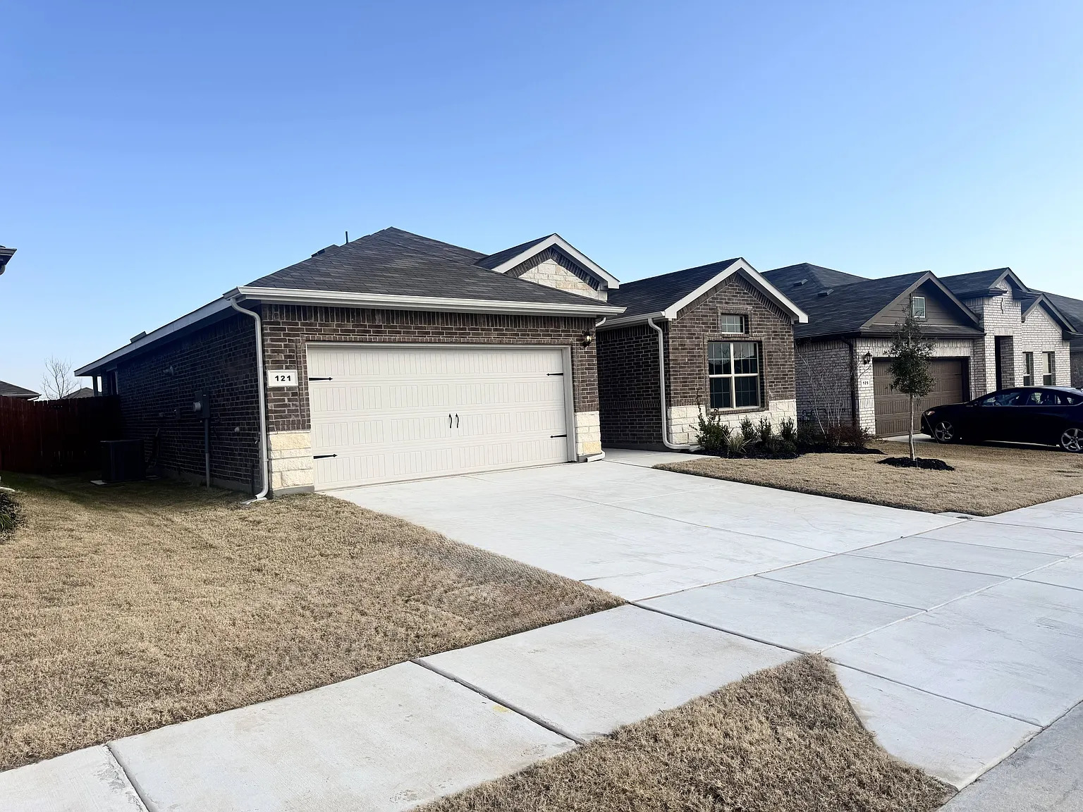 160 Daffodil Lane — Photo 2