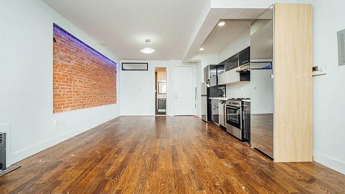 Rented by Nooklyn NYC LLC | media 5