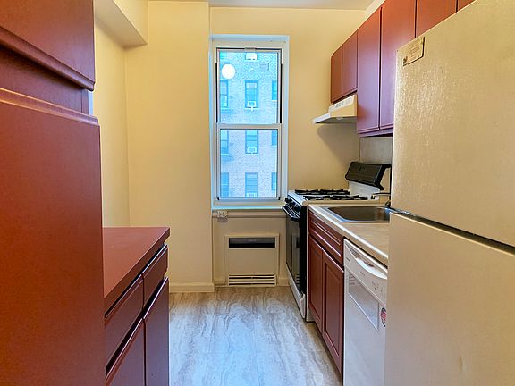 5th image of 110-20 71st Ave #502
