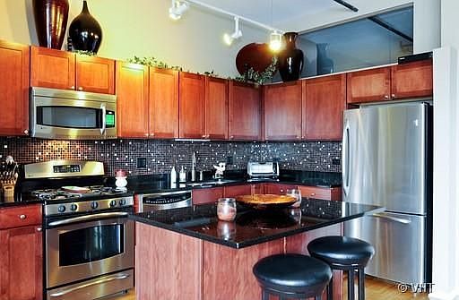 4th image of 849 N Franklin St Unit 1108