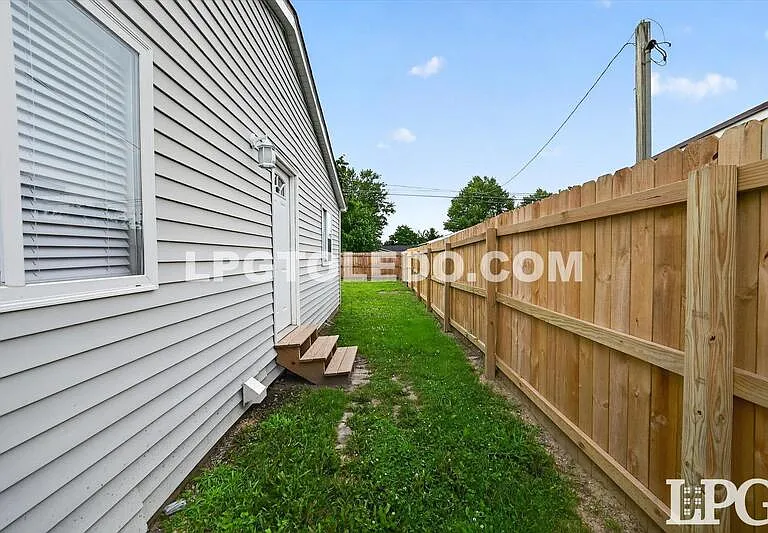 12378 Lincoln Blvd — Photo 22
