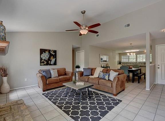 2nd image of 8401 Hornet Dr