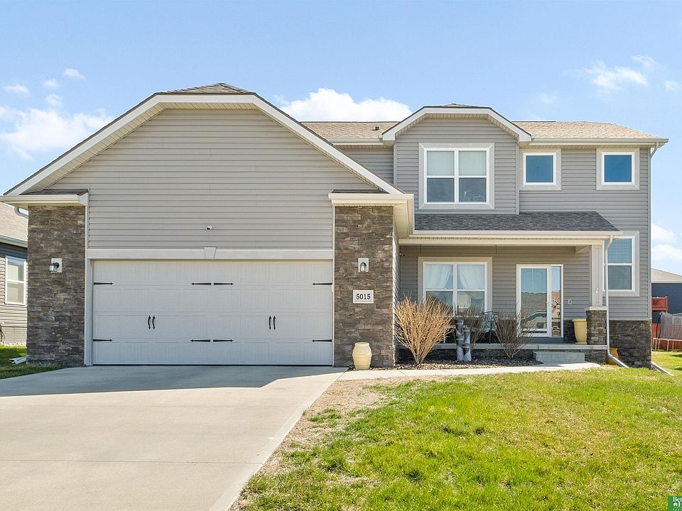 1st image of 5015 N 208th Ave