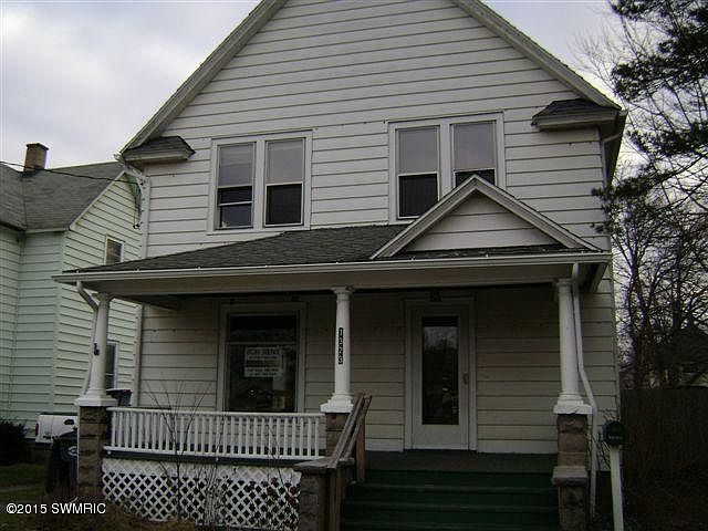 1st image of 1323 Mills St
