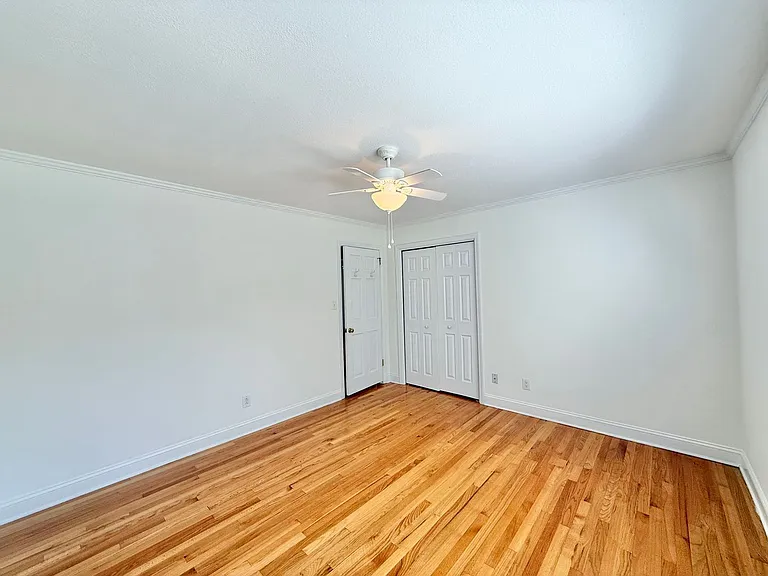 1402 Hedgelawn Way — Photo 21