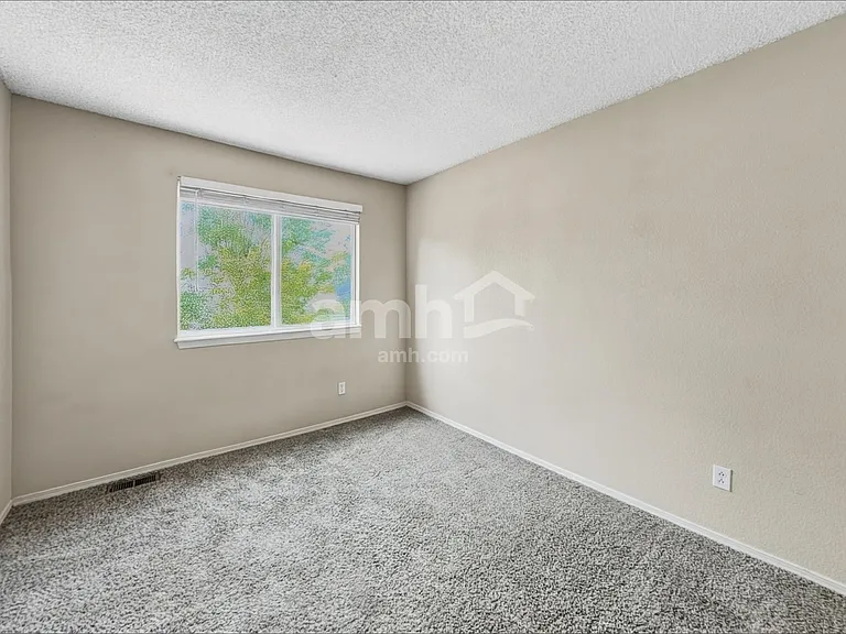 4261 Choke Cherry Ave — Photo 14