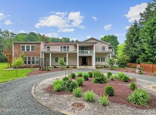 148 S Old Turnpike Rd, Drums, PA 18222