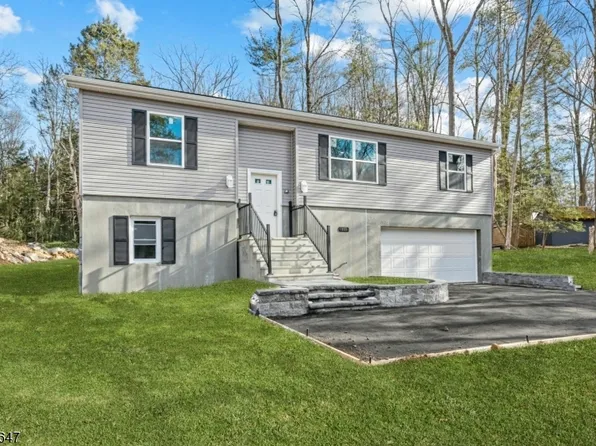 119 Armstrong Rd, Montague Twp., NJ 07827