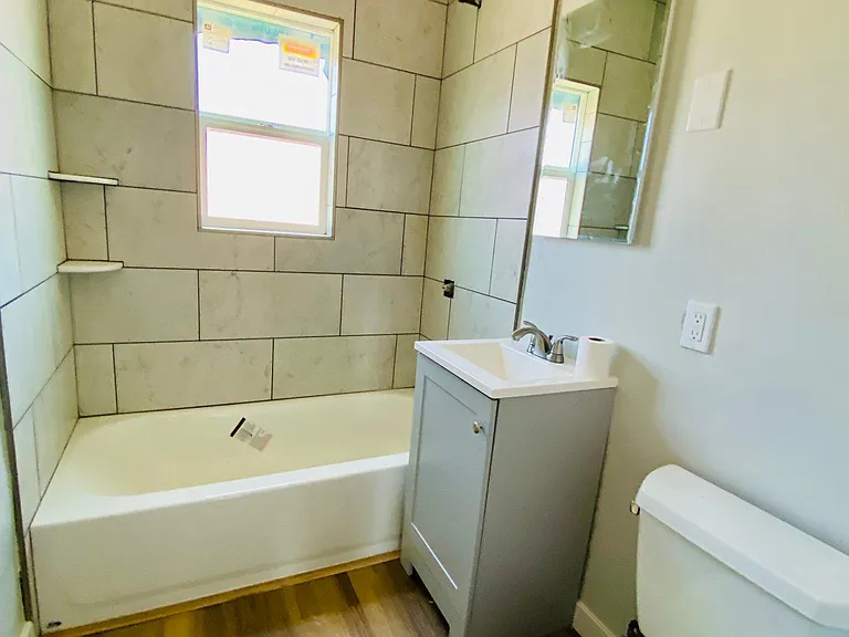 4131 Wilson Ave — Photo 12