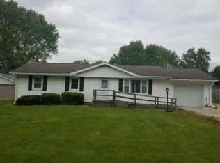 219 Brewer Rd, Danville, IL 61834