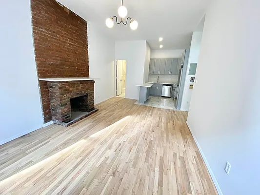 Rented by J PRESTON AND ASSOCIATES INC | media 11