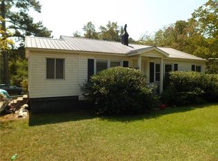 1000 Carradine Rd, Seneca, SC 29678