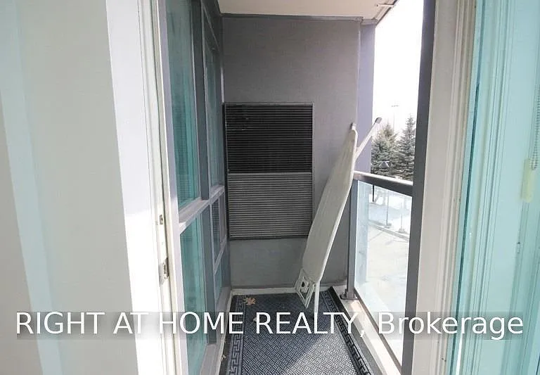 30 Harrison Garden Blvd #207 — Photo 14