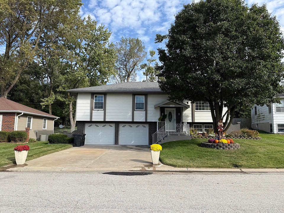 1st image of 630 S Placida Ave