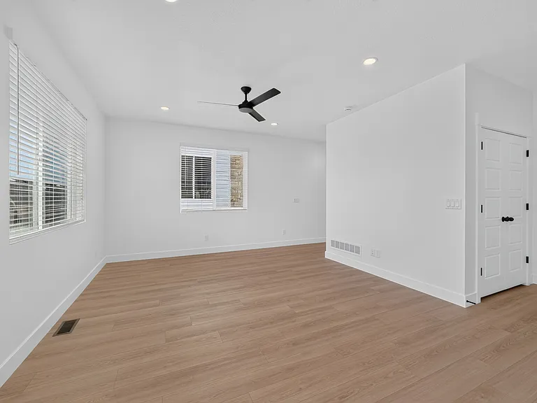 977 W Mountain Hollow Way — Photo 9