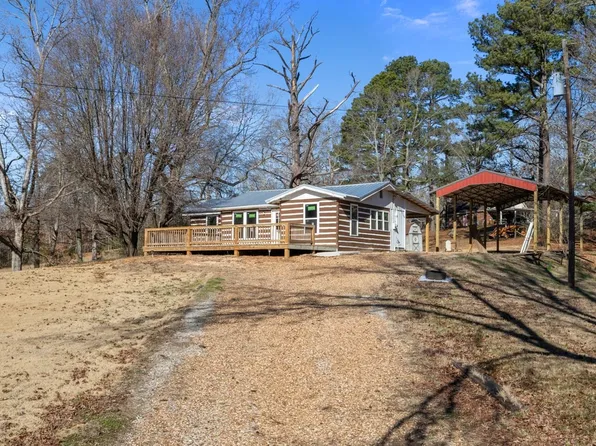 70 Old Bruceton Rd, Bruceton, TN 38317